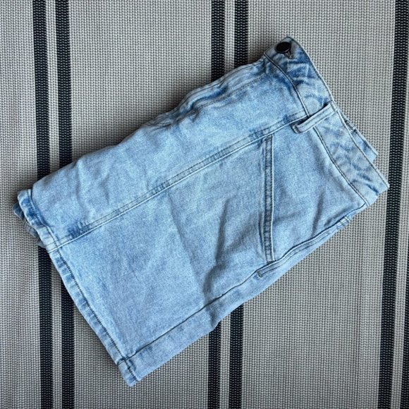 Denim Mini Skirt with Pockets - Picture 4 of 5
